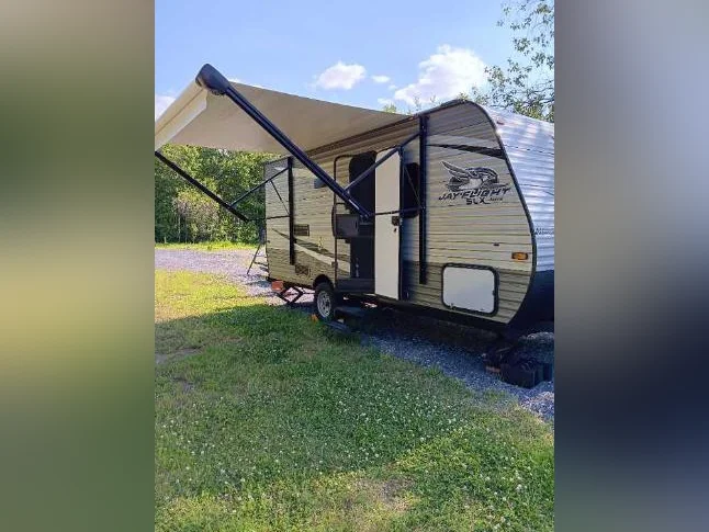 ROULOTTE JAYCO JAYFL 2021