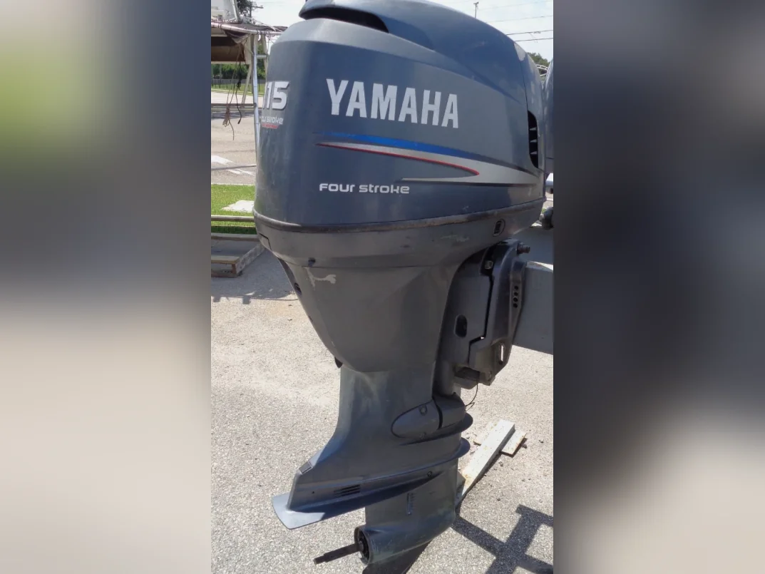 Used 2007 Yamaha 115 HP F115 4-Stroke Outboard Boat Motor thumbnail 3
