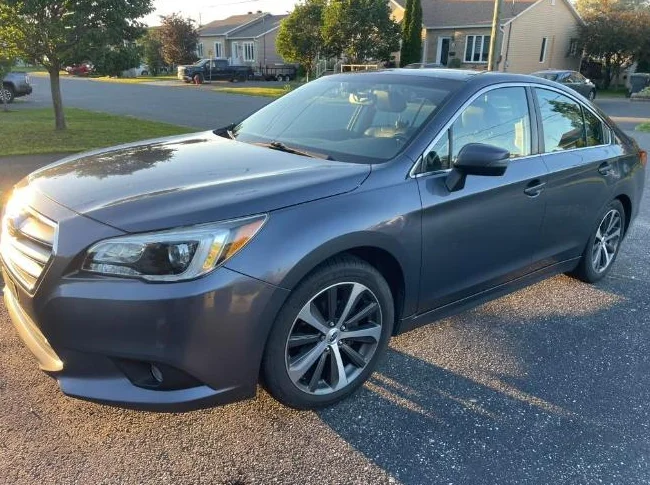 Subaru legacy 2.5i Limited avec groupe Technologie  2016