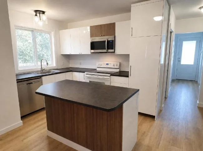 Logement a louer  5 1/2 (Salaberry-de-Valleyfield)
