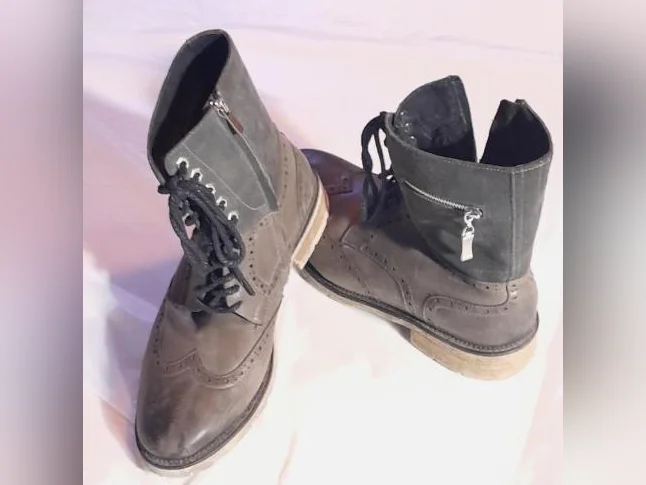 Bottines cuir et suède, fabrication italienne, pour homme, taille 11. Peux pas vendre séparément ! thumbnail 2