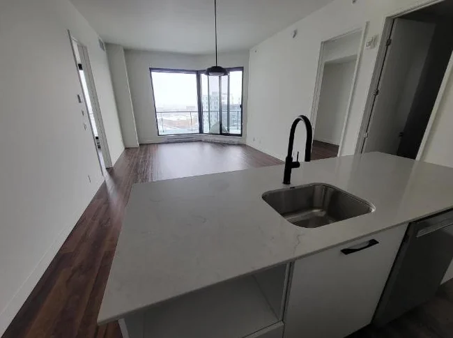 Superbe Condo 2 chambres prestige Le Huppé Situé tout prêt des galleries de la capitale - Cession de bail thumbnail 6