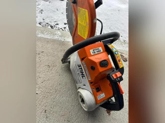 À vendre – Scie à béton Stihl 14 po
