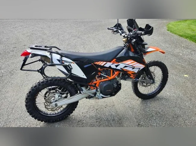 KTM 690 Enduro R 2012