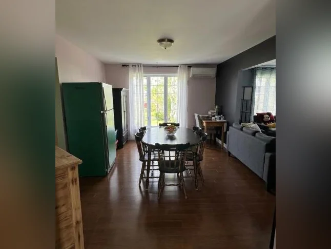 Appartement style condo à louer thumbnail 6