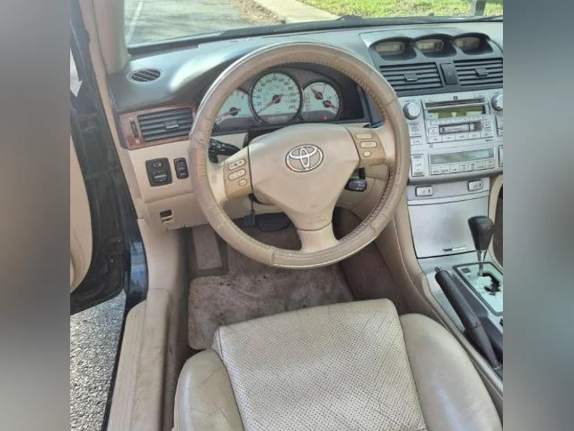 Décapotable Toyota solara(rare) thumbnail 4