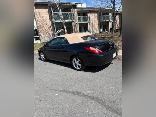 Décapotable Toyota solara(rare) thumbnail 9