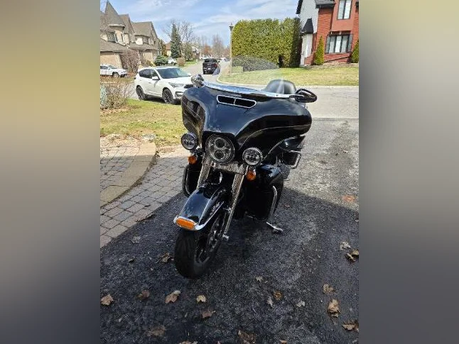 Harley Davidson FLHTK 2014