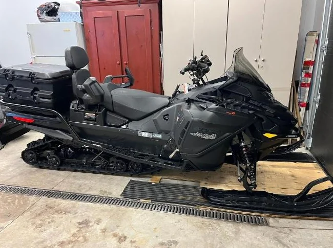 Ski Doo Expédition SE 2026 900 turbo R 10.25 thumbnail 4