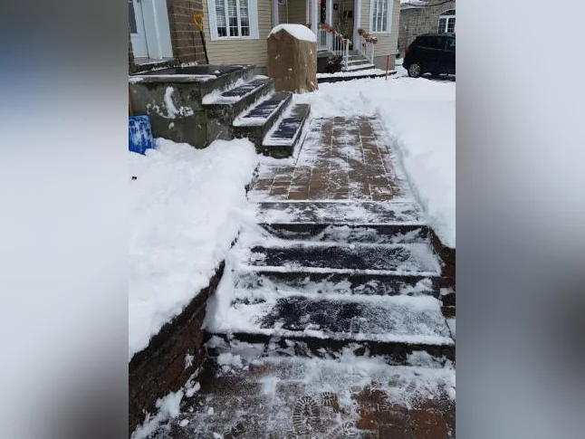 Déneigement des espaces piétons (près pour l'hiver 2026-2027) thumbnail 3