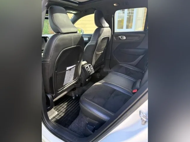 Volvo XC40 2020 R-Design T5 thumbnail 5
