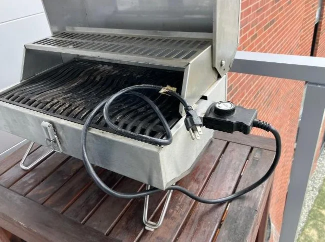 BBQ Napoleon portatif électrique thumbnail 2