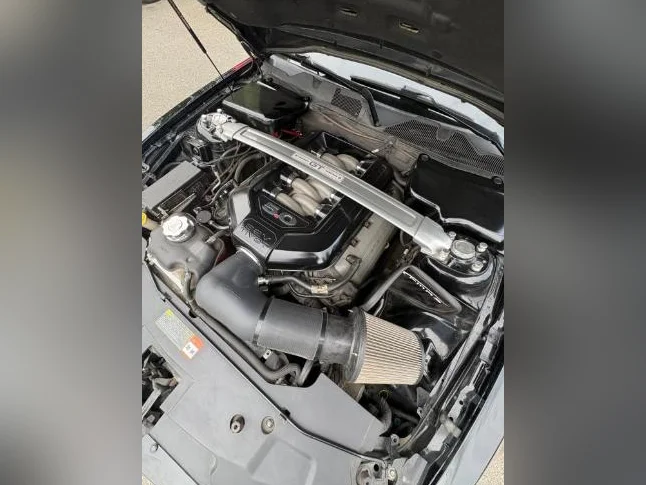 Mustang GT premium thumbnail 9