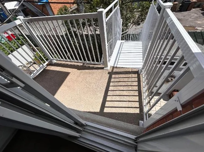 Logement 4 1/2 rénové, propre et disponible maintenant thumbnail 10