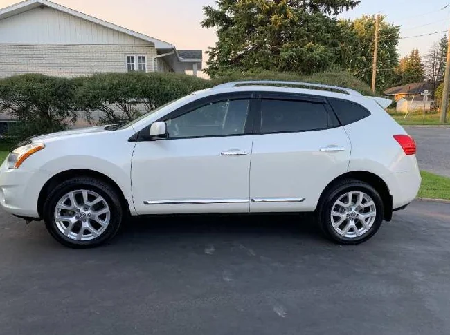 Nissan Rogue 2011 SV