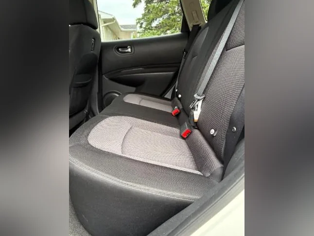 Nissan Rogue 2011 SV thumbnail 6