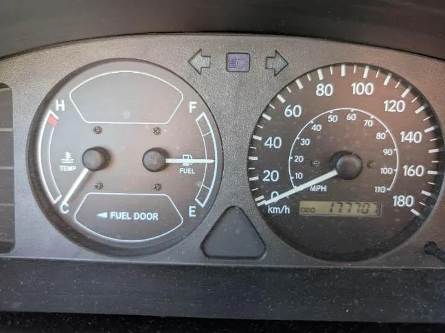 TOYOTA COROLLA 2001 TRES TRES PROPRE SANS PROBLEME MECANIQUE