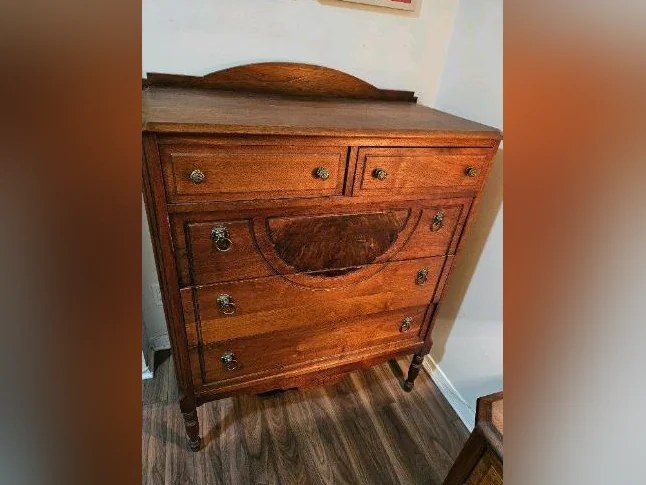 3 Bureaux en bois antique