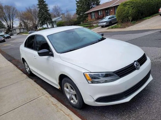 Volkswagen Jetta 2013 thumbnail 4