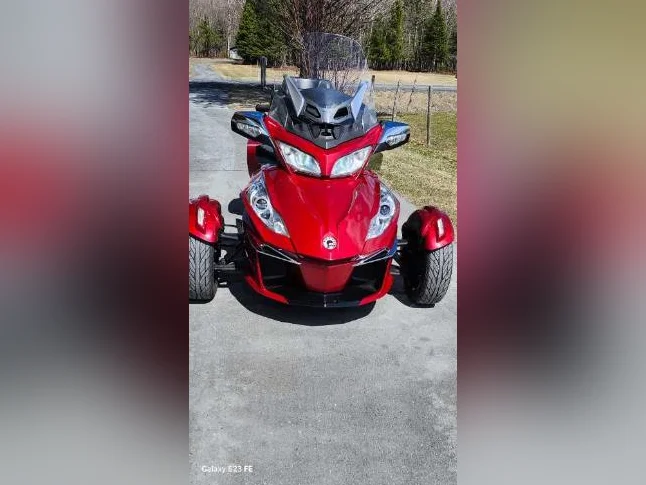 2016 CAN-AM Spyder RT S