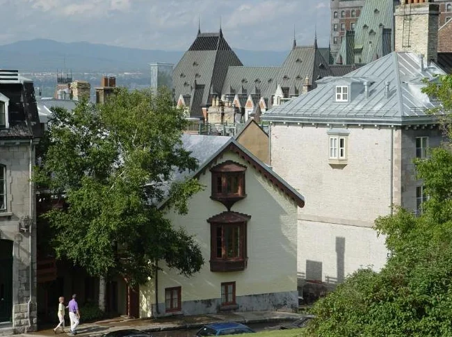 Logement dans le cartier historique de Québec à deux pas du Château Frontenac