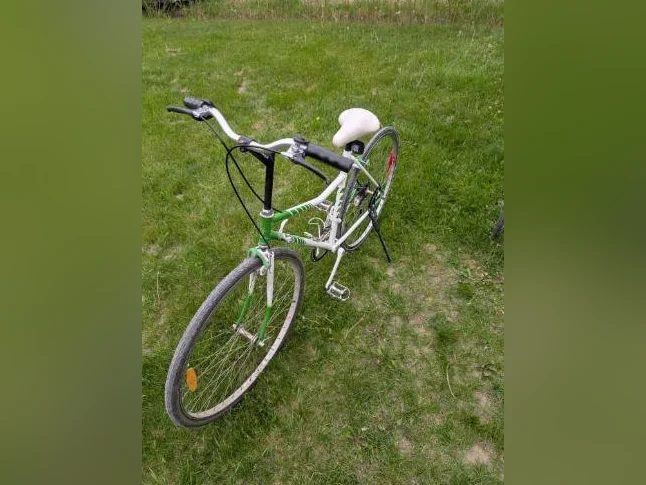 Vélo à vendre thumbnail 2
