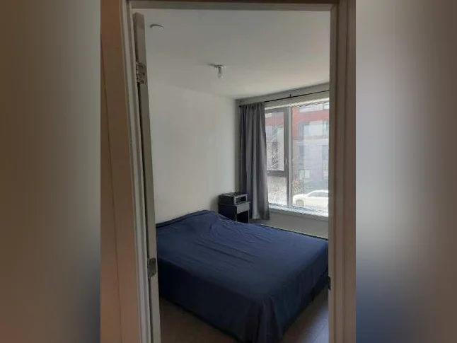 Bel appartement 3½, meublé à louer (1600$/mois) thumbnail 6