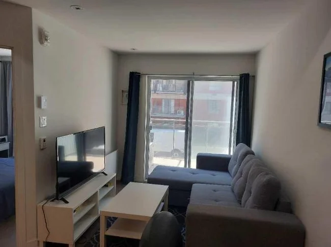 Bel appartement 3½, meublé à louer (1600$/mois) thumbnail 5