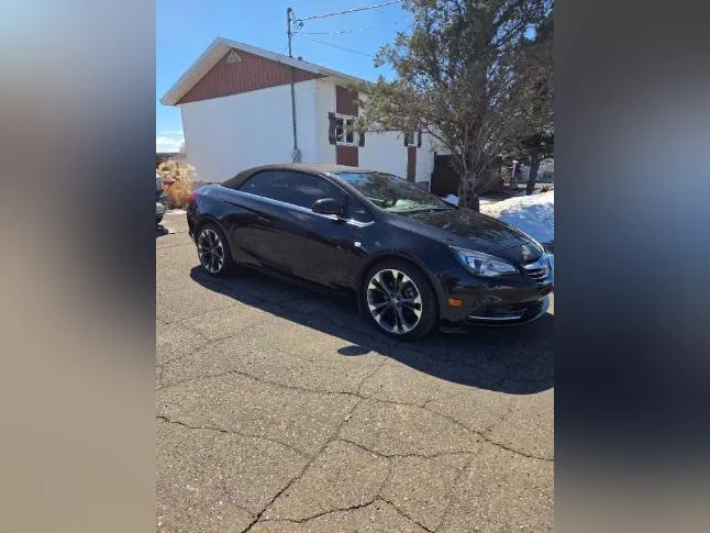 BUICK CASCADA DÉCAPOTABLE