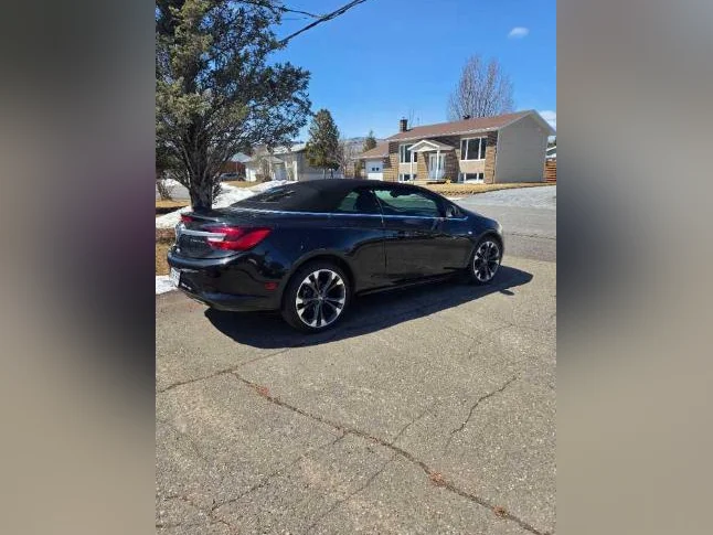 BUICK CASCADA DÉCAPOTABLE thumbnail 3