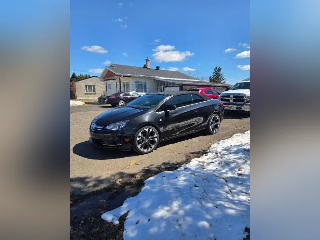 BUICK CASCADA DÉCAPOTABLE thumbnail 2