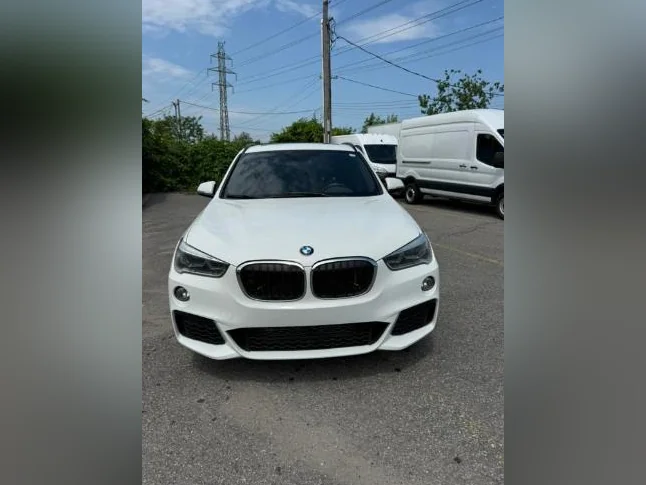2018 BMW X1 M Package thumbnail 2