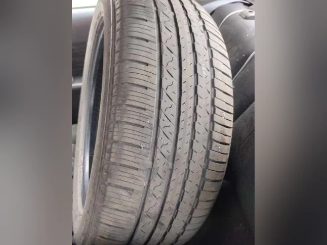 4 pneus d'été 225/55/18 Falken à vendre! thumbnail 2