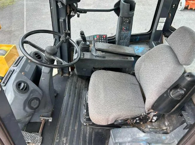 2012 Wheel Loader John Deere 524K Diesel Chargeuse JD 524 thumbnail 7