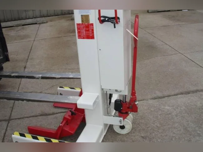 2 colonnes de levage sertil koni 15000lbs 600 volt