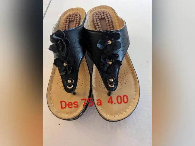 SANDALE, ESPADRILLES NEUF AUSSI , SOULIERS ,PANTOUFFLE ECT thumbnail 2