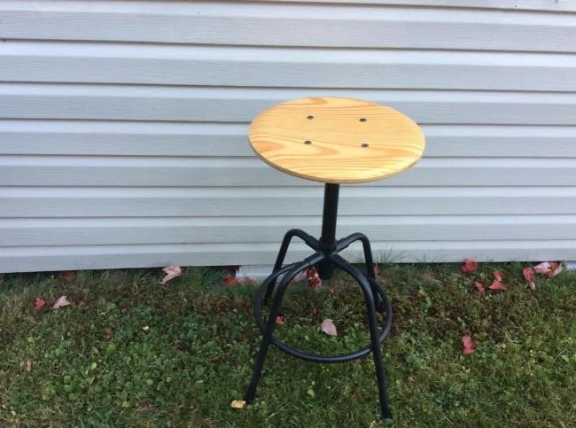 BANC EN BOIS ET MÉTAL HAUTEUR 27 POUCE