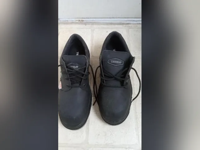 Espadrille avec bout en carbone