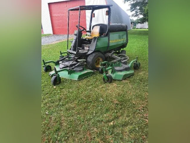 tracteur tondeuse John deere thumbnail 2