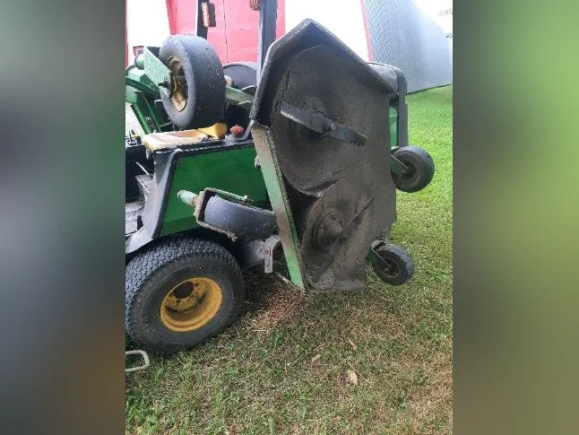 tracteur tondeuse John deere thumbnail 4