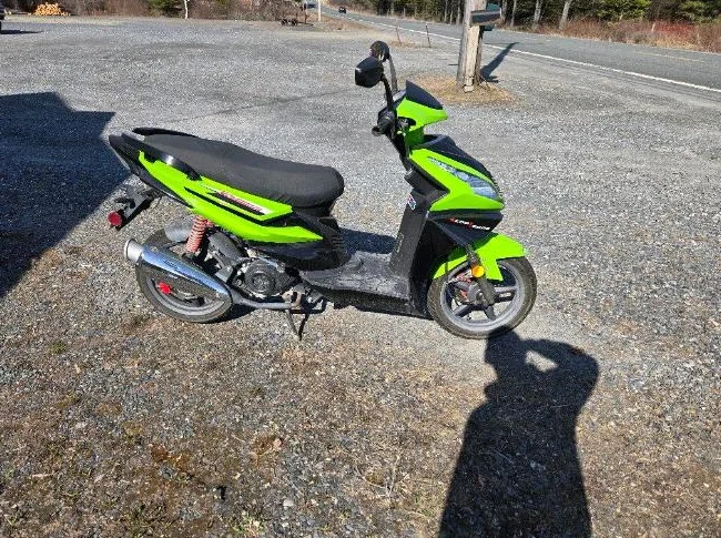 Scooter Scooterre 2022 thumbnail 3