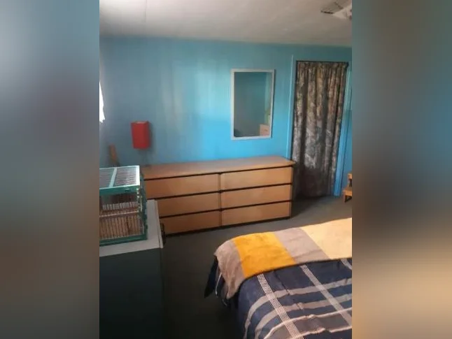 Chambre a louer 900$/mois nourriture incluse thumbnail 2