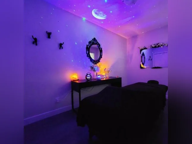 Registered Massage Therapist -2,200 hours thumbnail 2