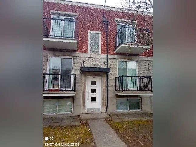 3 1/2 ouvert à Ahuntsic est Montréal 1060$