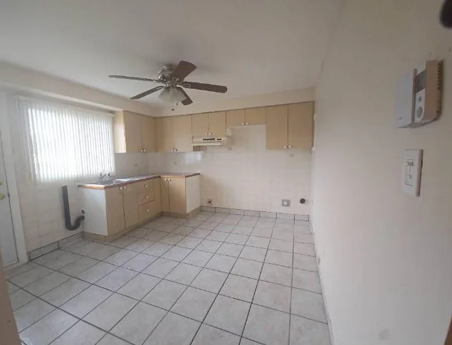 Appartement à louer - 4 1/2 - Disponible
