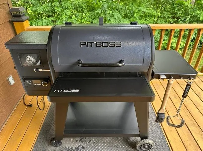 Fumoir Pit Boss Navigator 850 connected grill - PB850M
