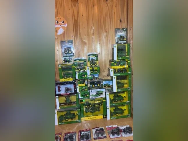 Case ih 1/64 john deere 1/64 thumbnail 2