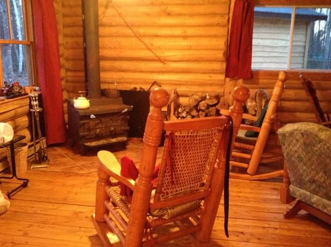 chalet à louer en bois rond thumbnail 7