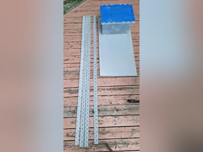 Solide Étagère de Garage 2x4x7.5 pi thumbnail 2