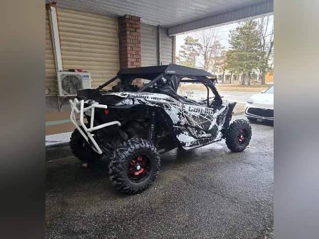 CanAm side by side Maverick thumbnail 2
